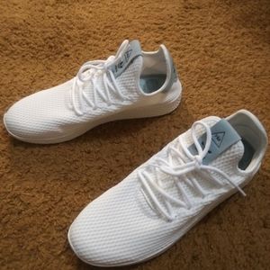 Adidas Pharrell Hu Tennis Shoes